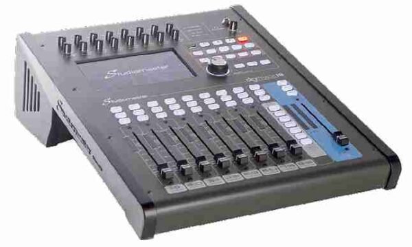 digitalmixers_digitrack18_leftangle1_studiomaster-removebg-preview_11zon